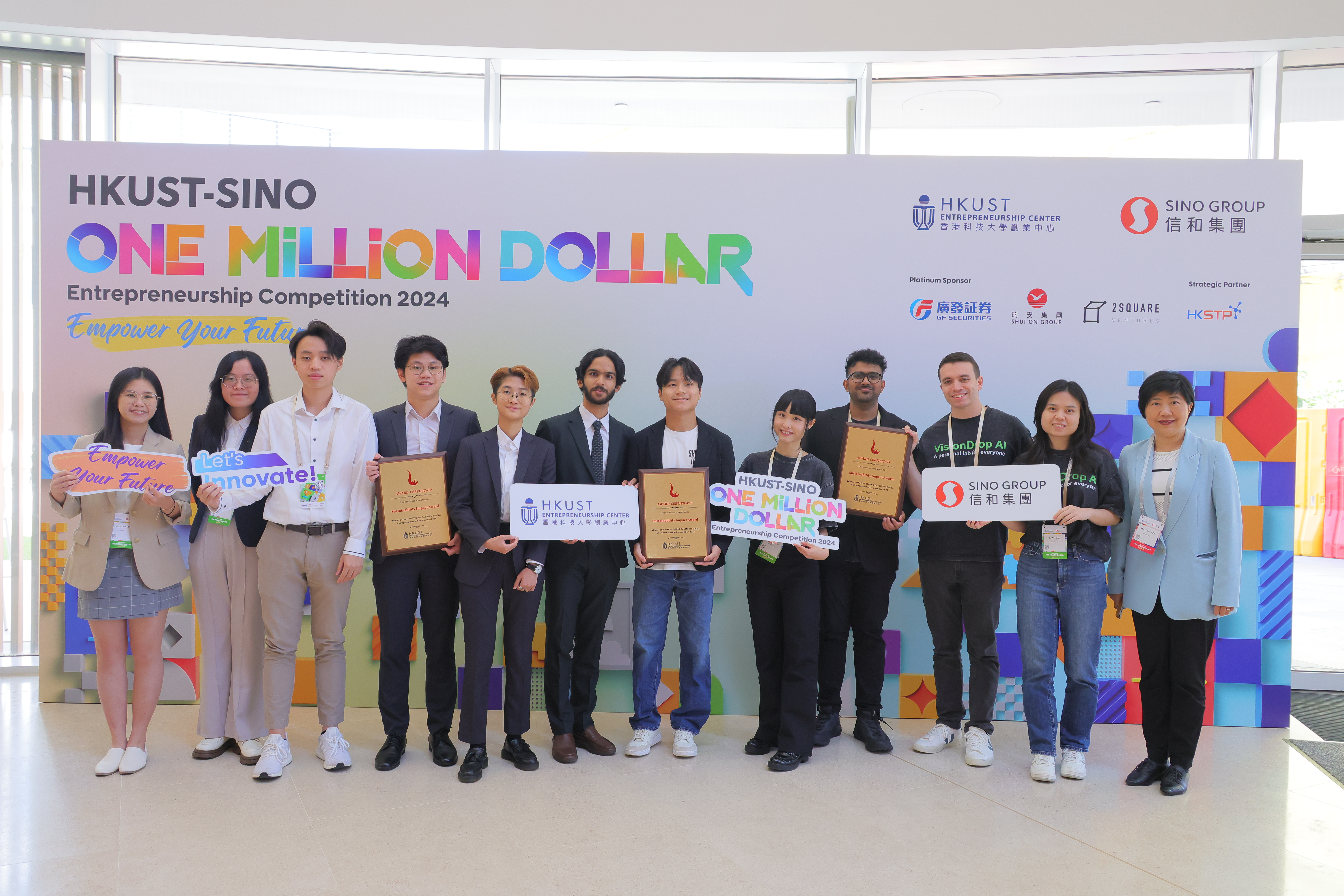 The competition includes a ‘Sustainability Impact Award’ to encourage startups to embrace the ESG (Environmental, Social, and Governance) principles. The photo features last year's winners in this category.