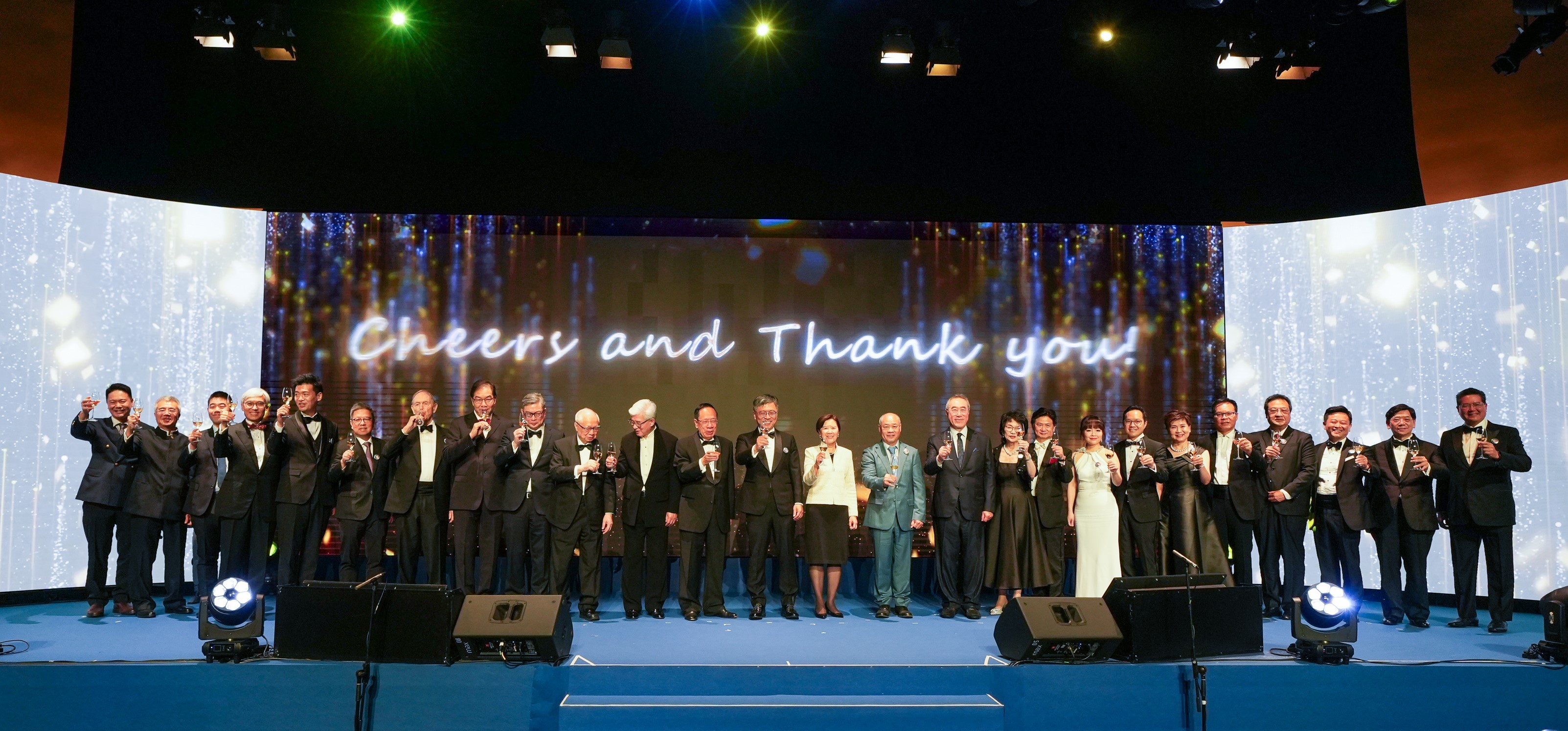 The gala dinner concluded with immense success, raising over HK$35 million to support the University’s strategic development.
