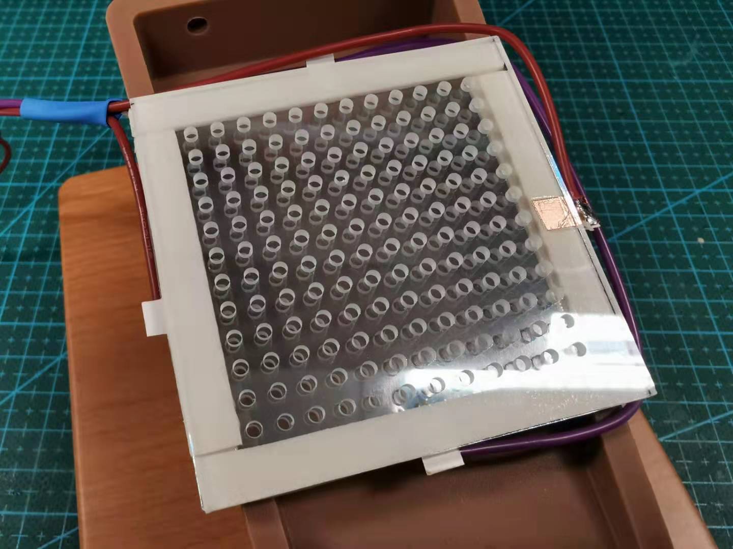 Nanovibrational speaker 